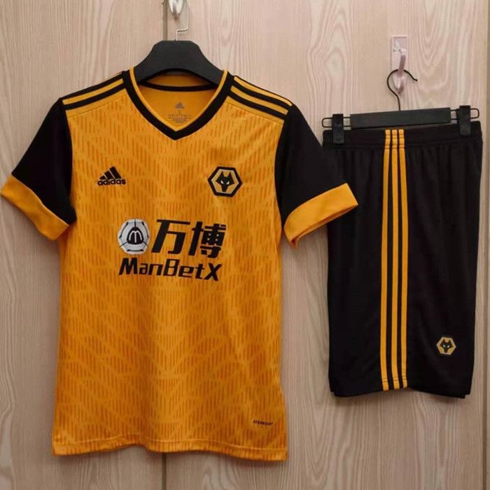 Wolves 2020/21 Training Jersey【Top + Shorts】