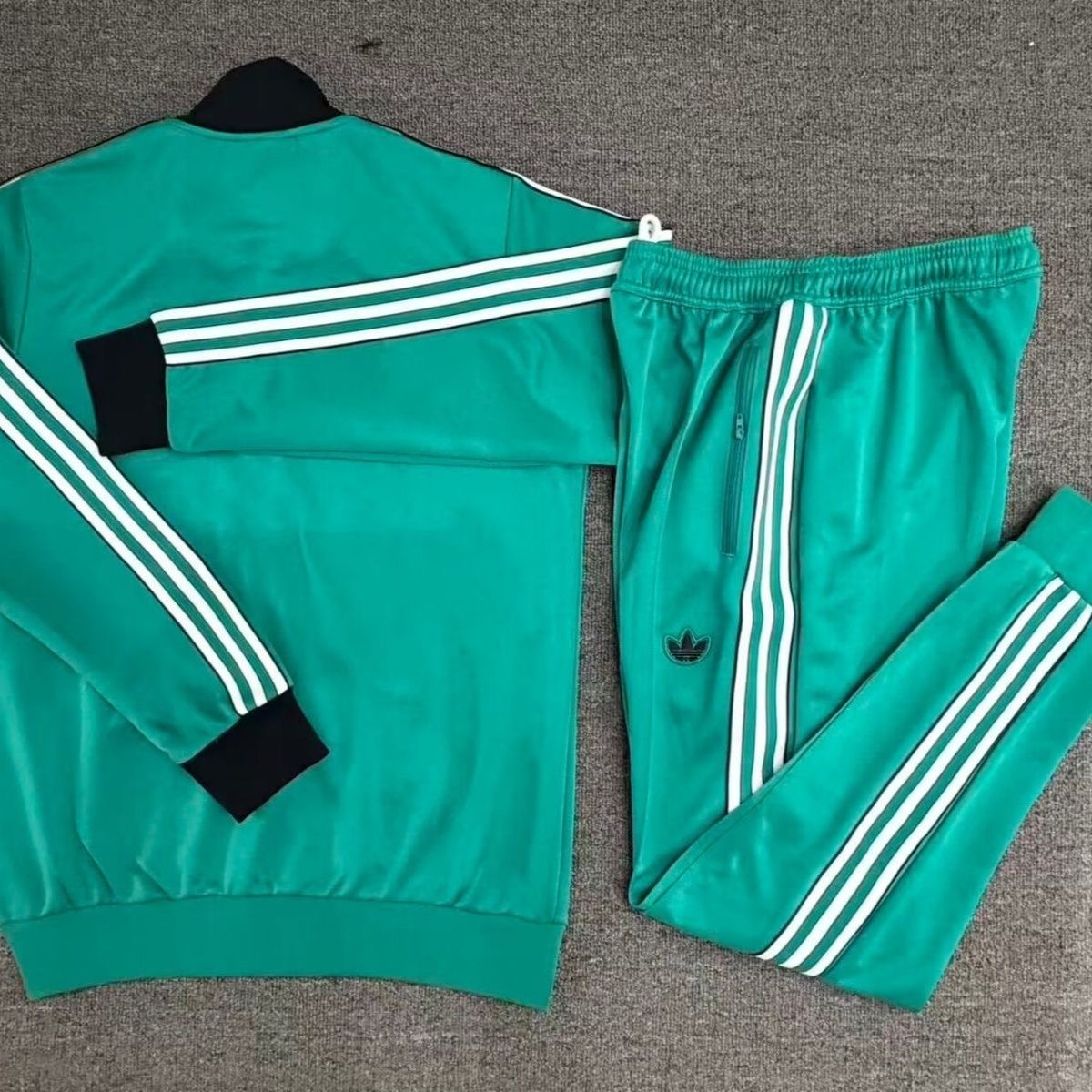 Liverpool 25/26 Terrace Icons Jacket