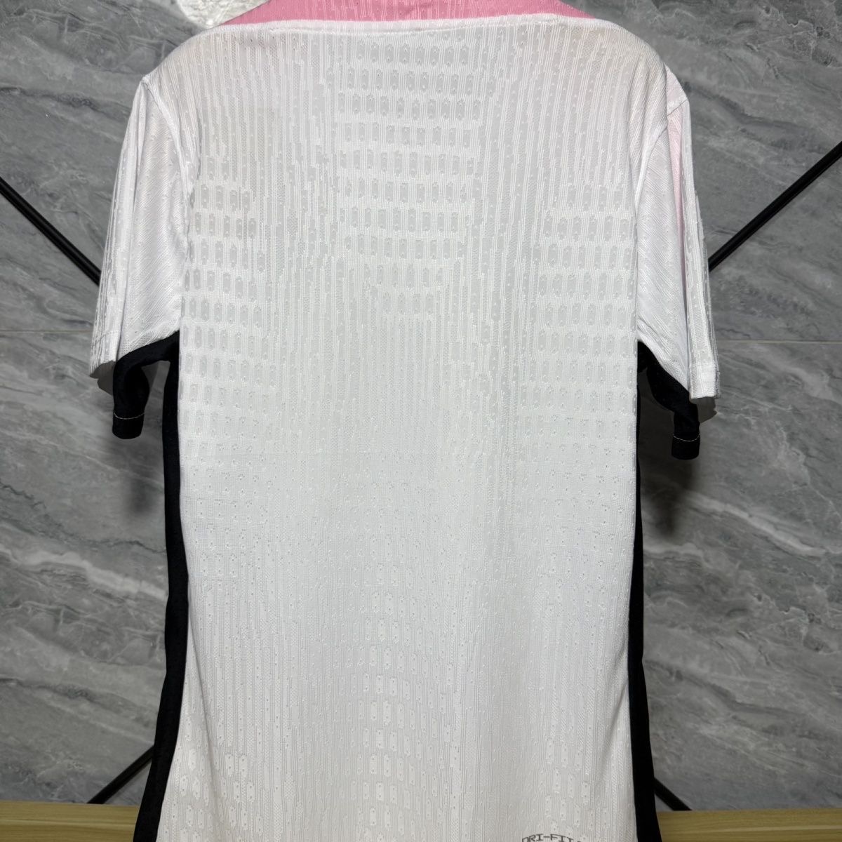 Player Edition - PSG  2024/2025 Training Football Shirt