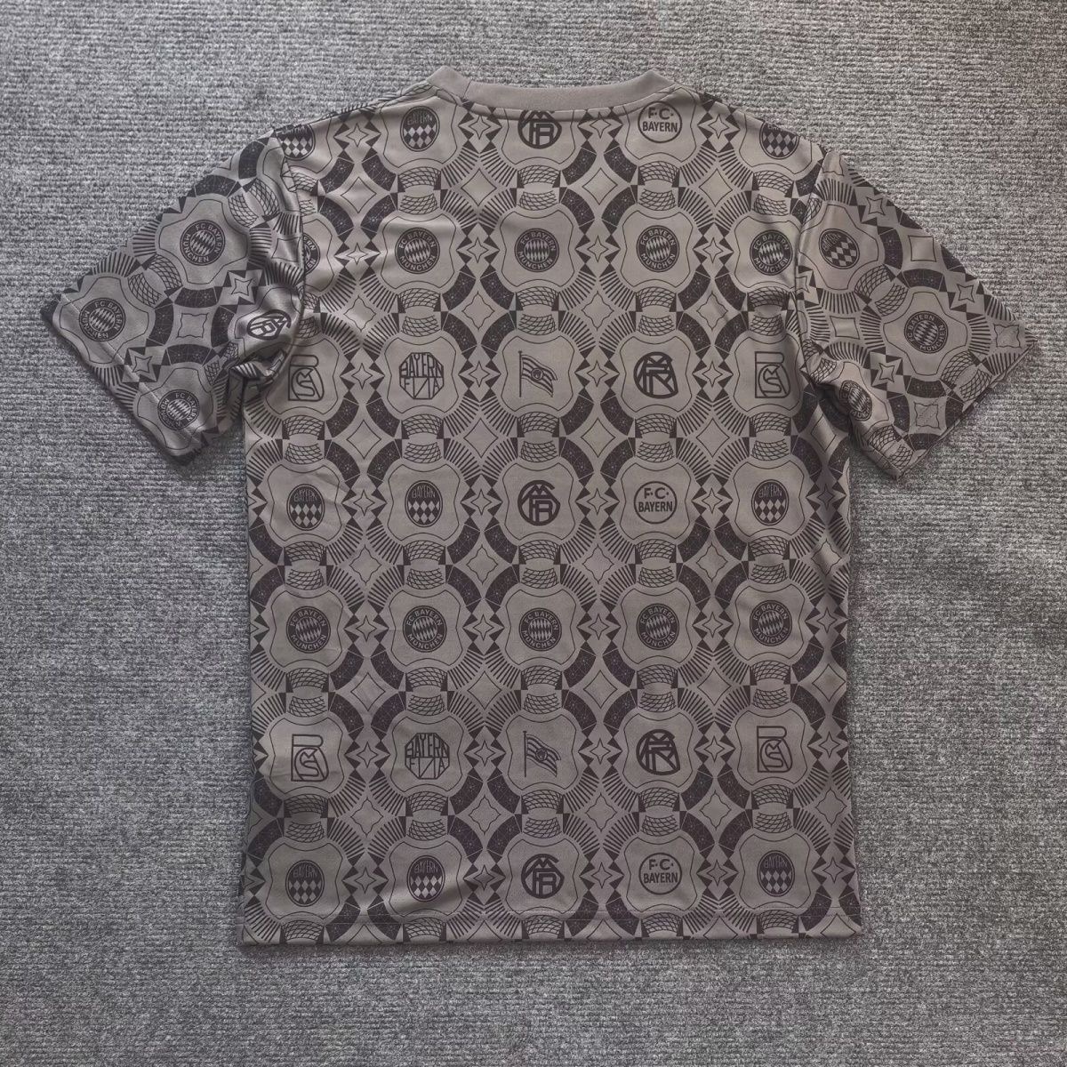 Bayern 25/26 Oktoberfest T-shirt