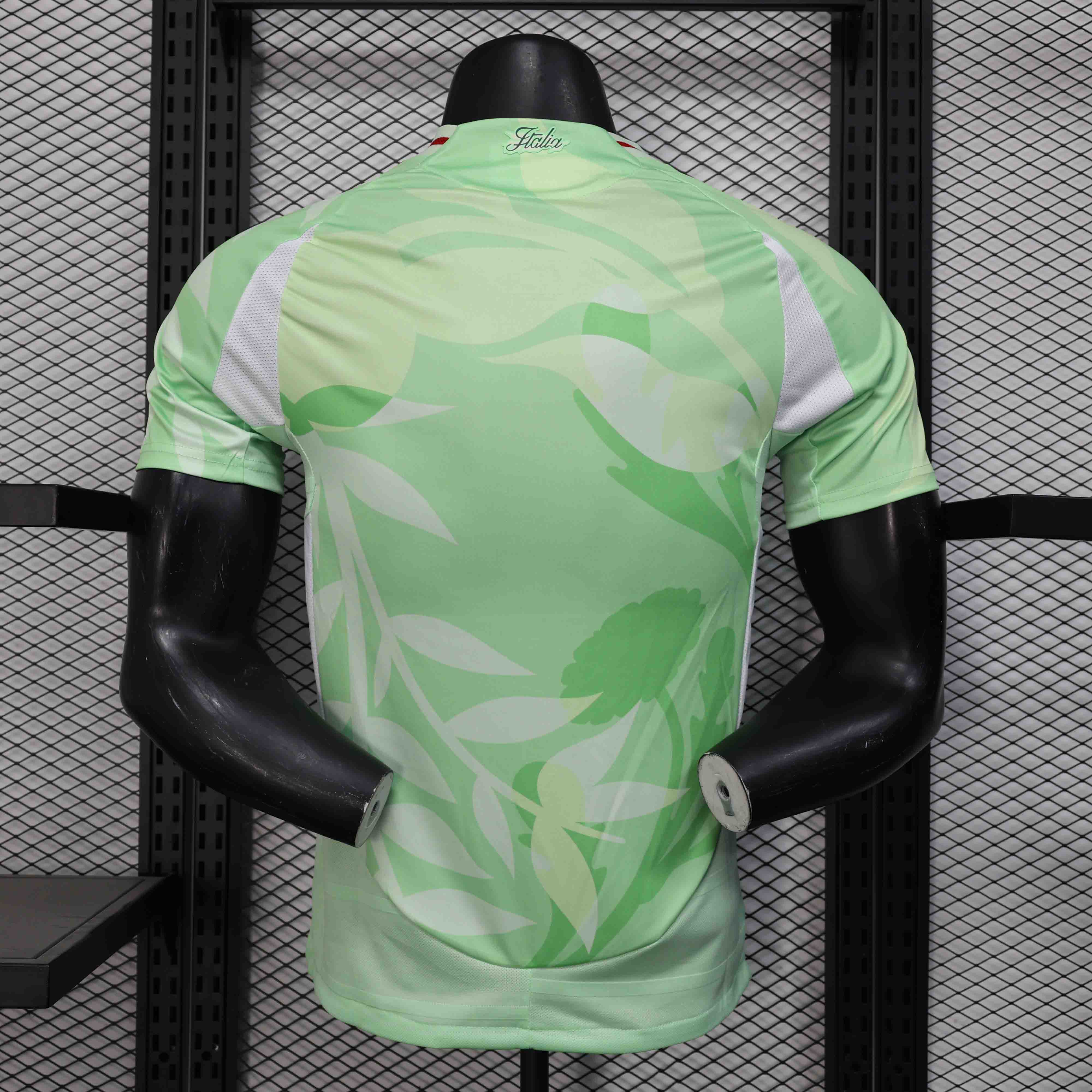 Player Edition - Italy 2025/2026 Away Football Shirt