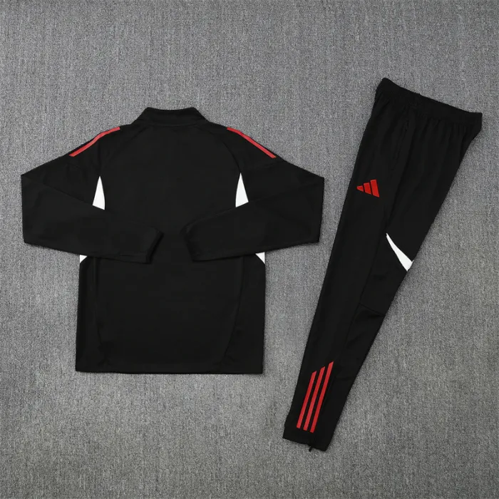 Liverpool 25/26 half-length training jersey