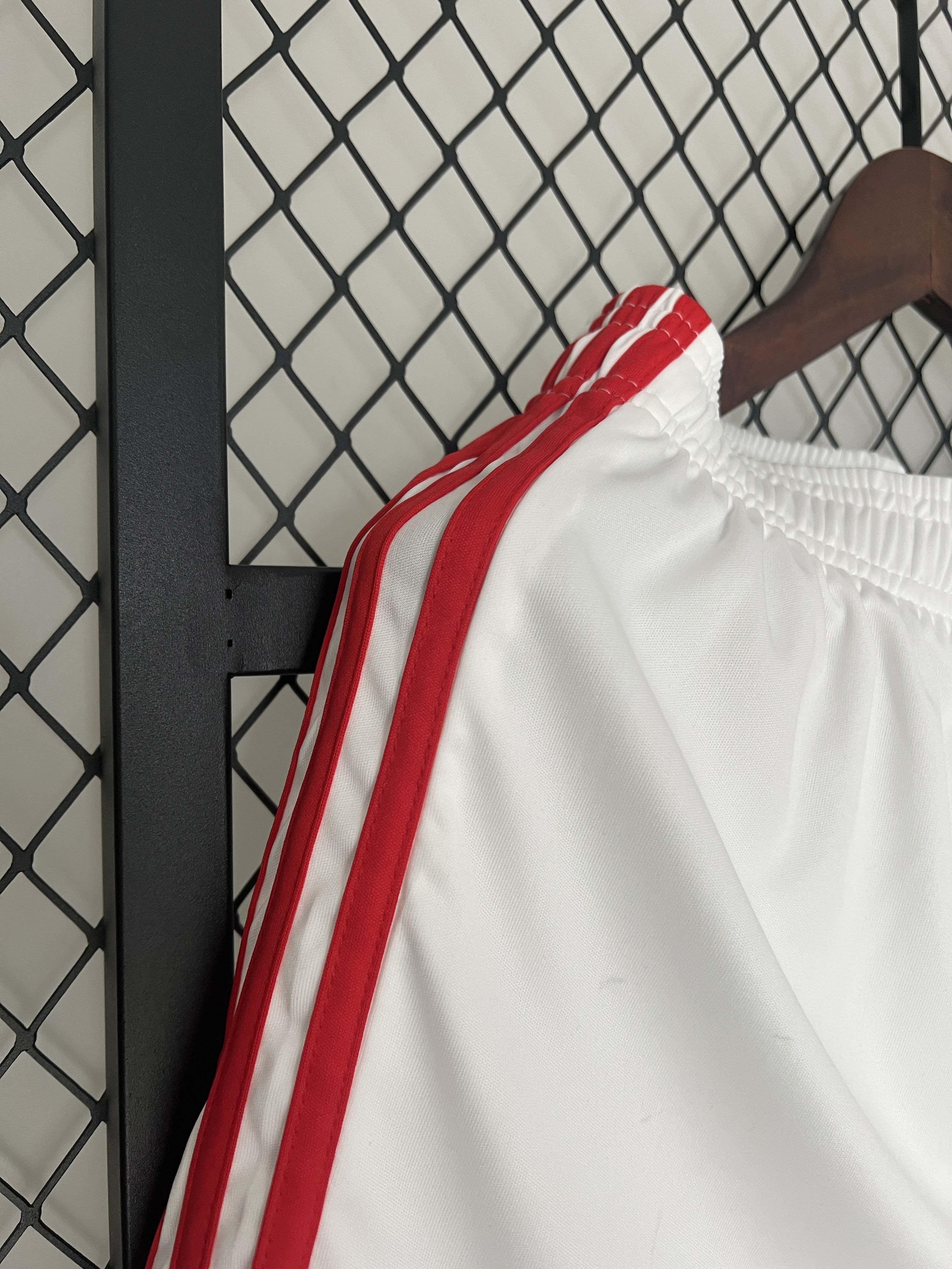 2024/2025 Flamengo Home Shorts 1:1 Thai Quality