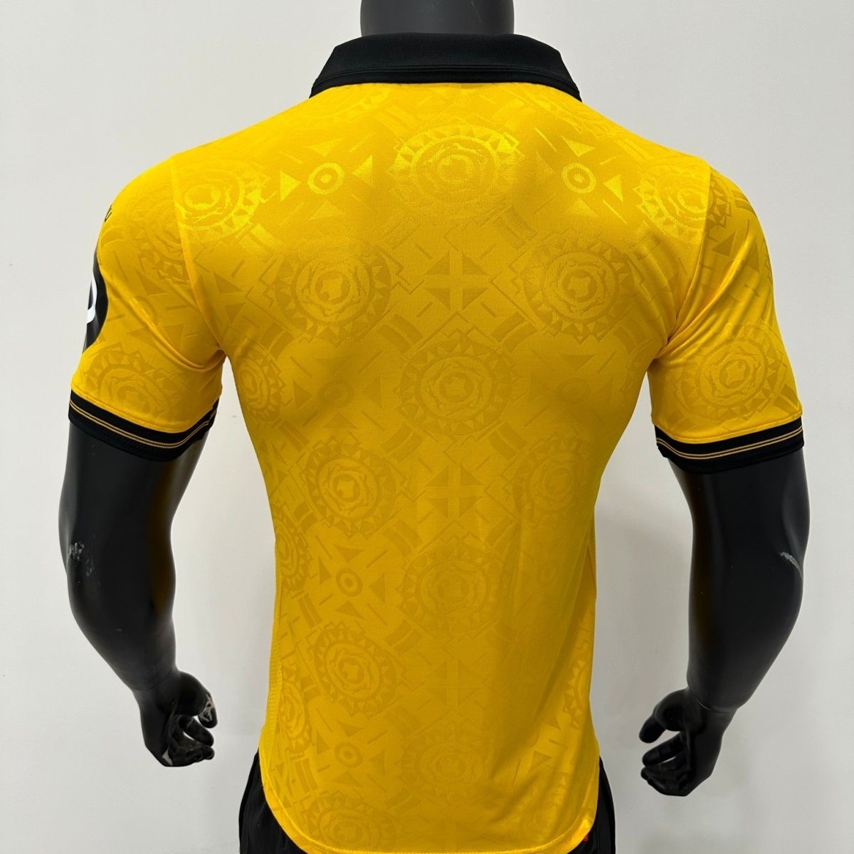 Player Edition - Wolves 25/26 Home Jersey