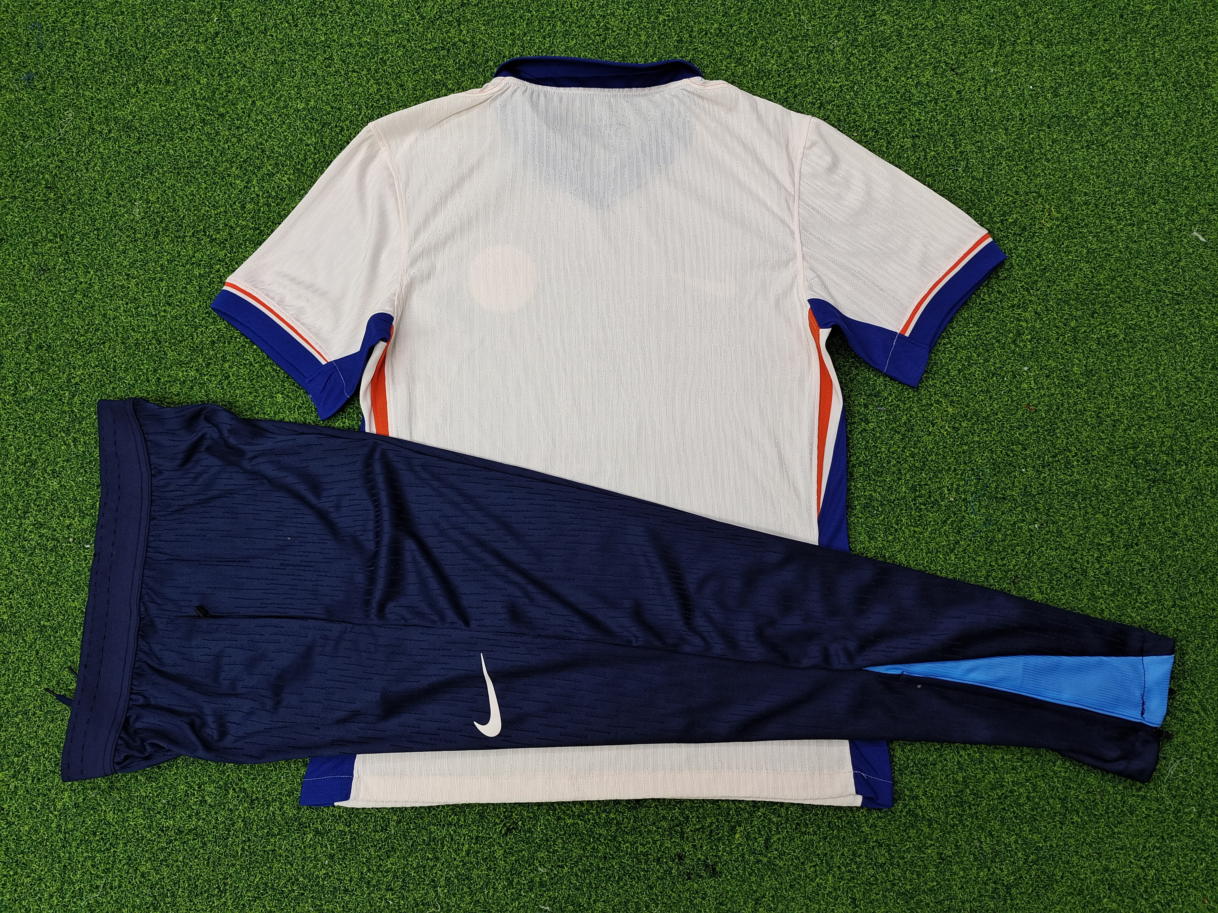 Adult Set 2024-2025 Chelsea Away Player Version Tracksuit 1:1 Thai Quality Set
