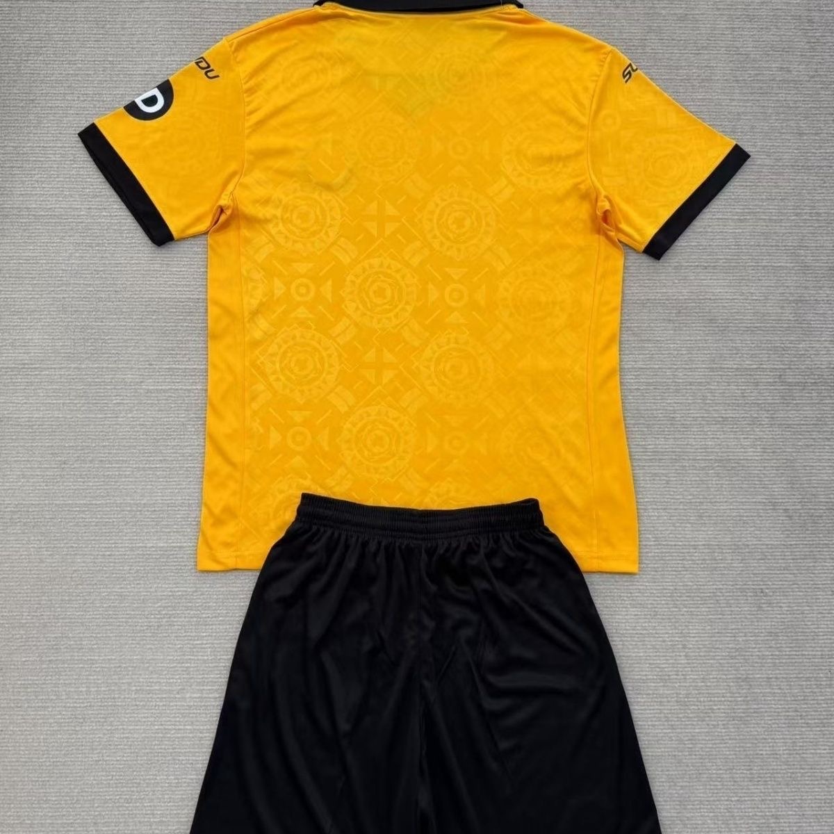 Kids Wolves 25/26 Home Football Jersey