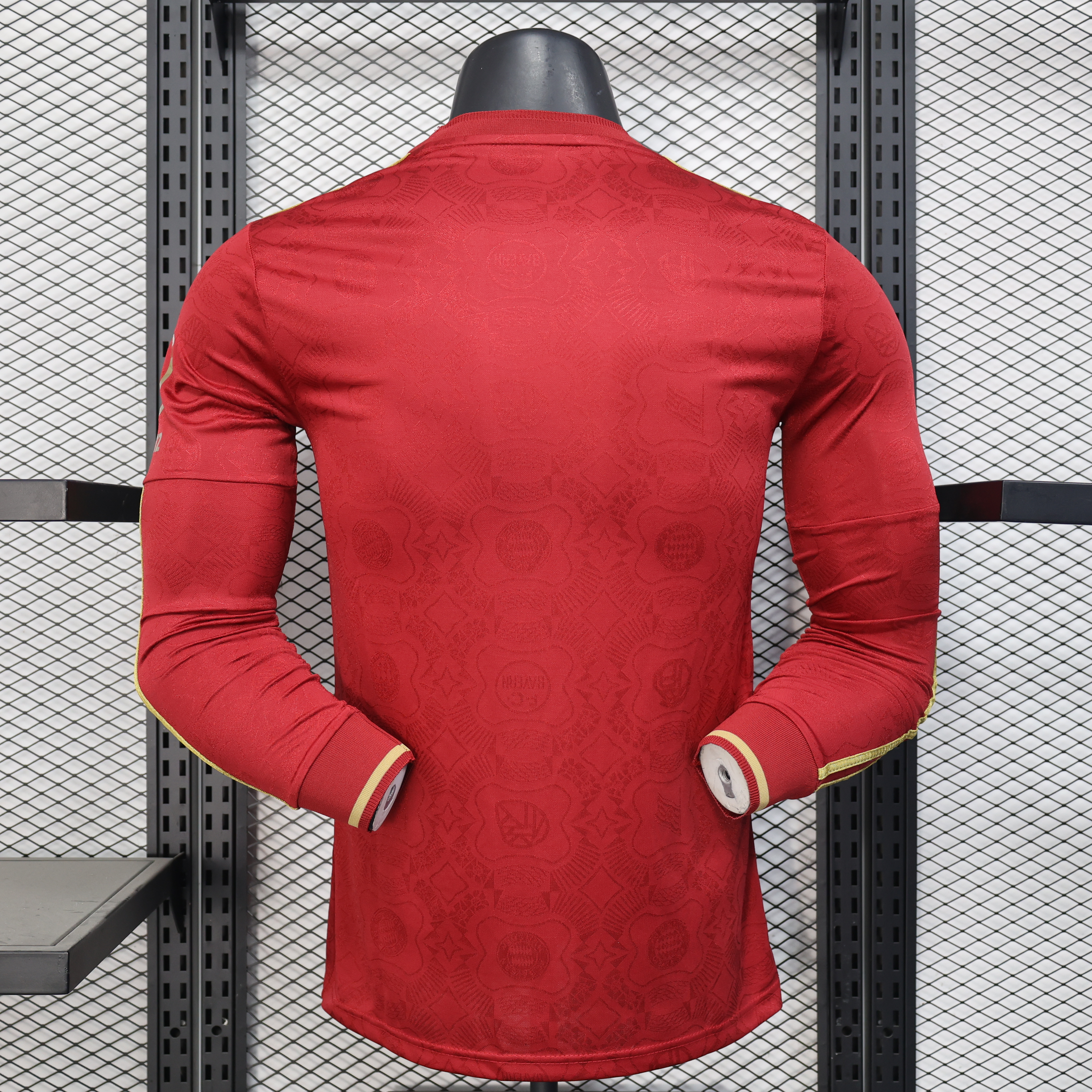 Player Edition-Bayern 125th Anniversary Long Sleeve Shirt