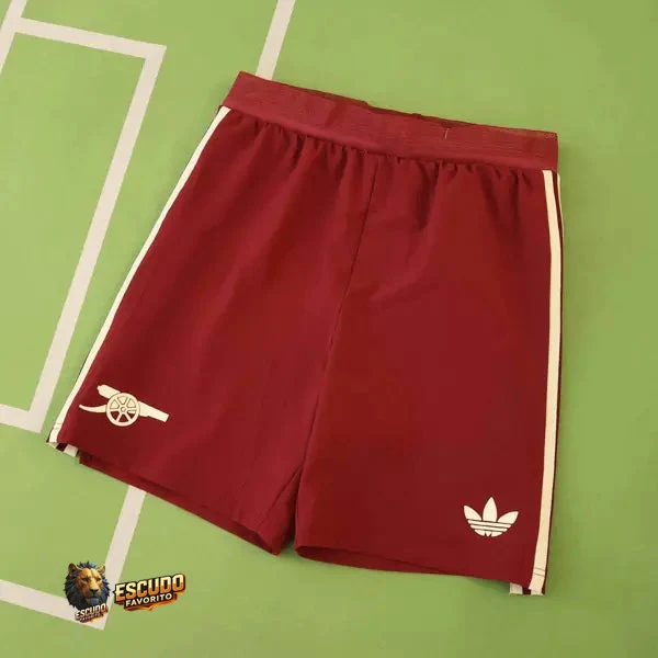 PANTALONES CORTOS ARSENAL III 25/26 HOMBRE VERSIÓN JUGADOR