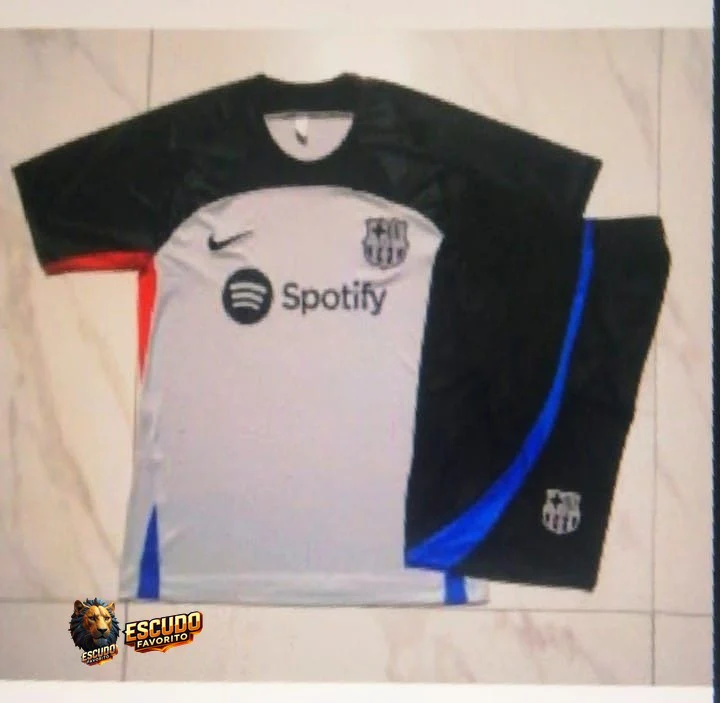 BARCELONA CONJUNTO ENTRENAMIENTO I 23/24 HOMBRE
