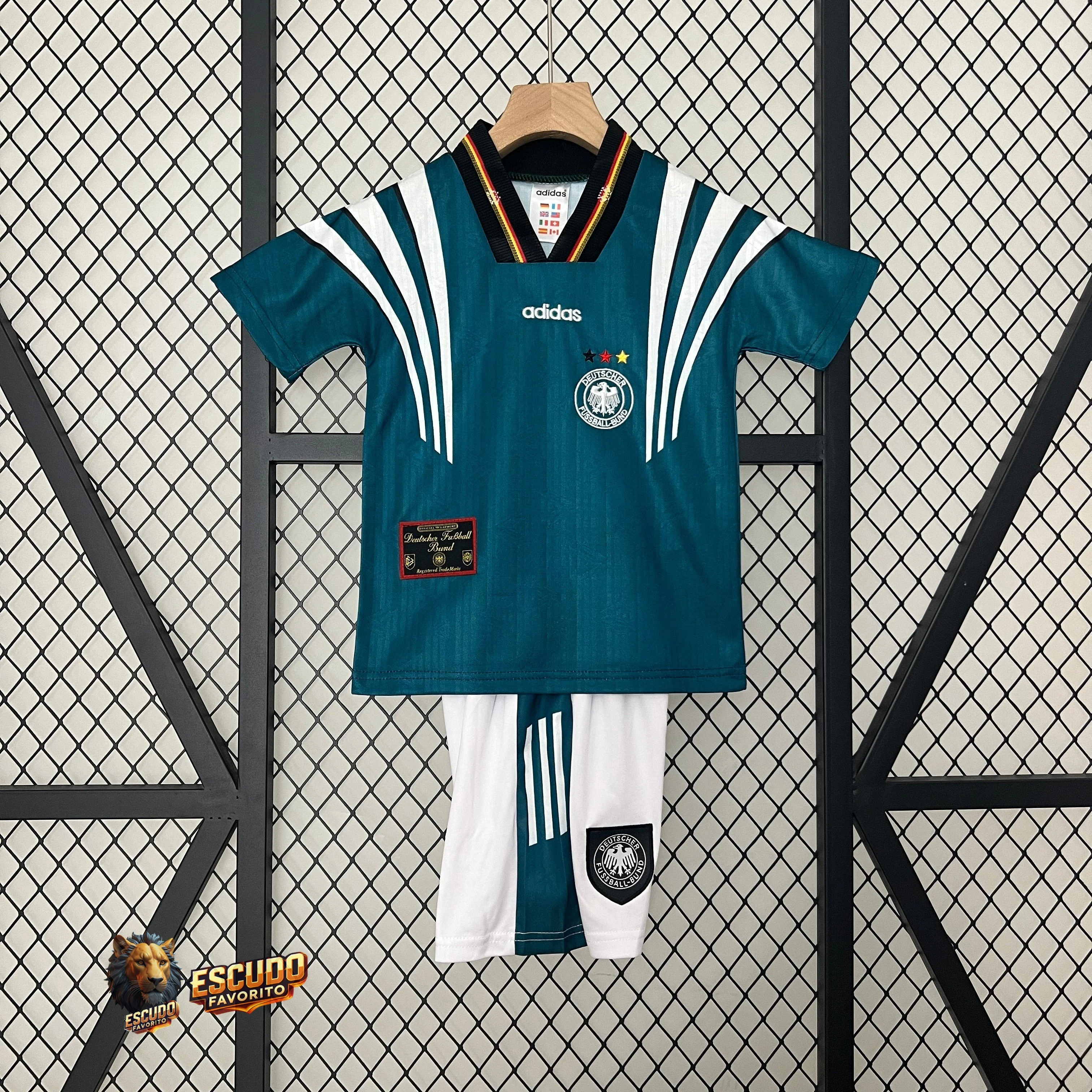 CAMISETA ALEMANIA I 1996 EQUIPACIÓN PARA NIÑOS (RETRO)