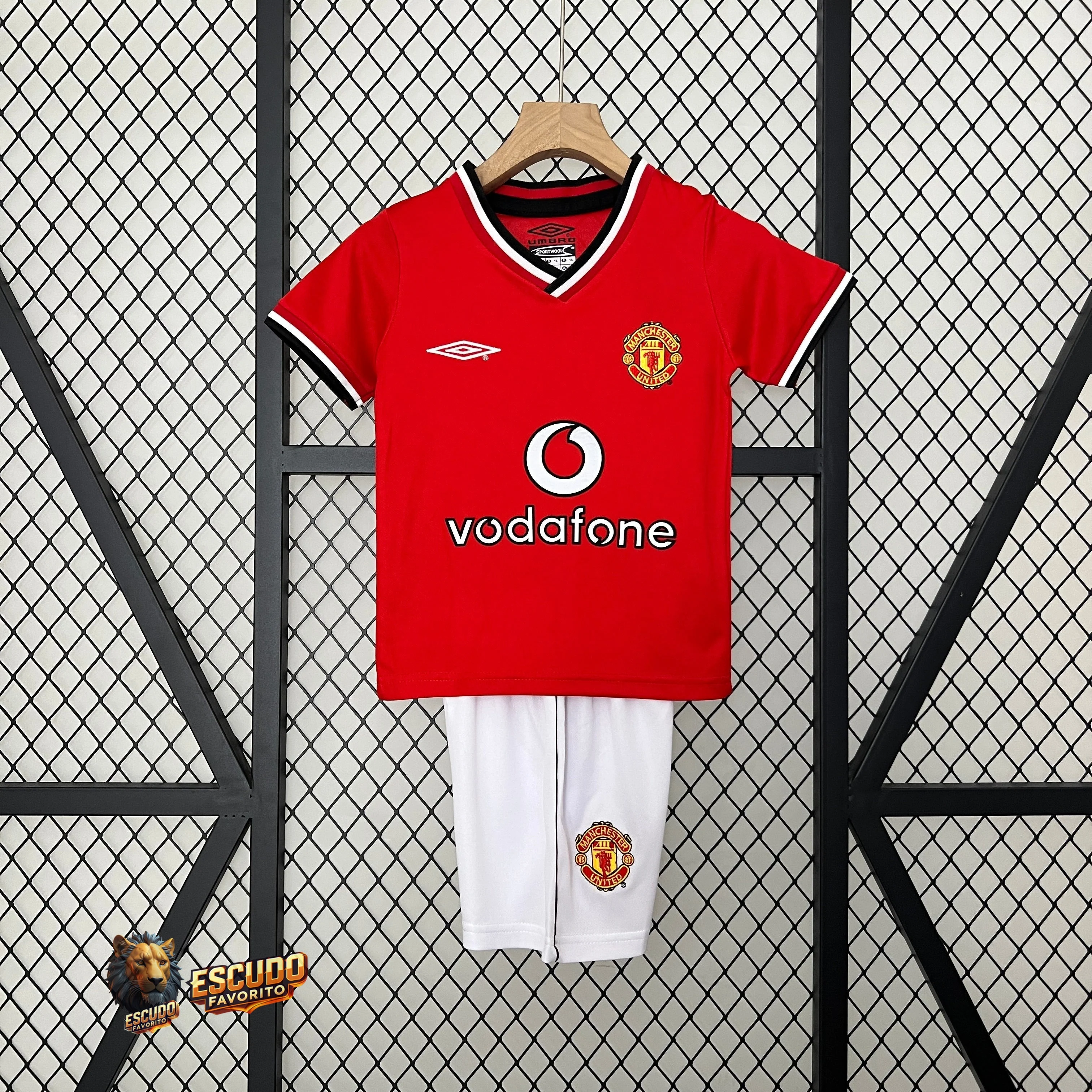 CAMISETA MANCHESTER UNITED I 00/01 EQUIPACIÓN PARA NIÑOS (RETRO)