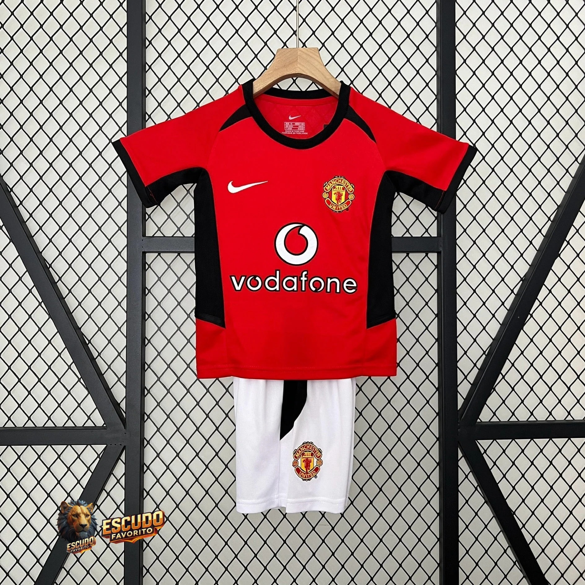 CAMISETA MANCHESTER UNITED I 02/04 EQUIPACIÓN PARA NIÑOS (RETRO)