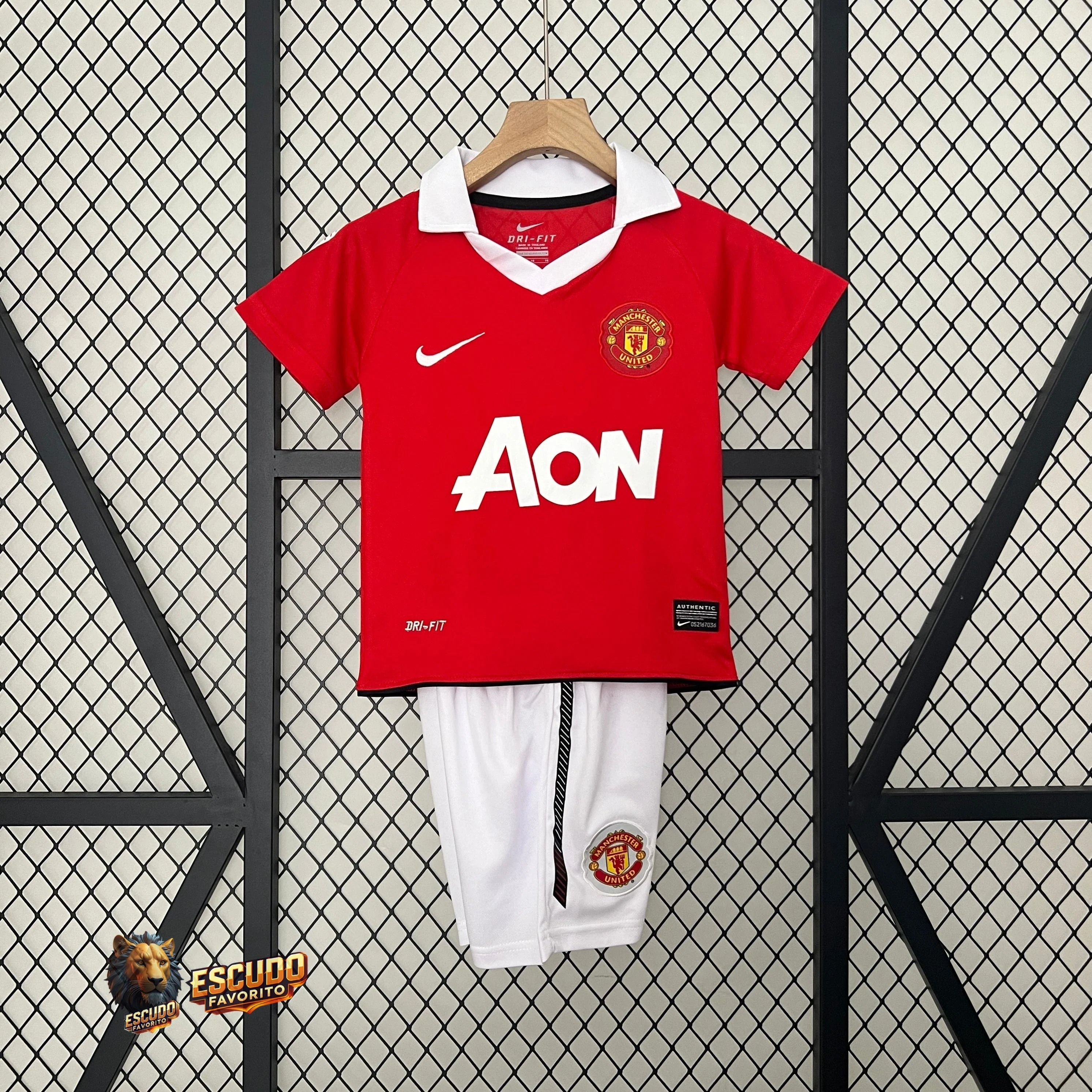 CAMISETA MANCHESTER UNITED I 10/11 EQUIPACIÓN PARA NIÑOS (RETRO)
