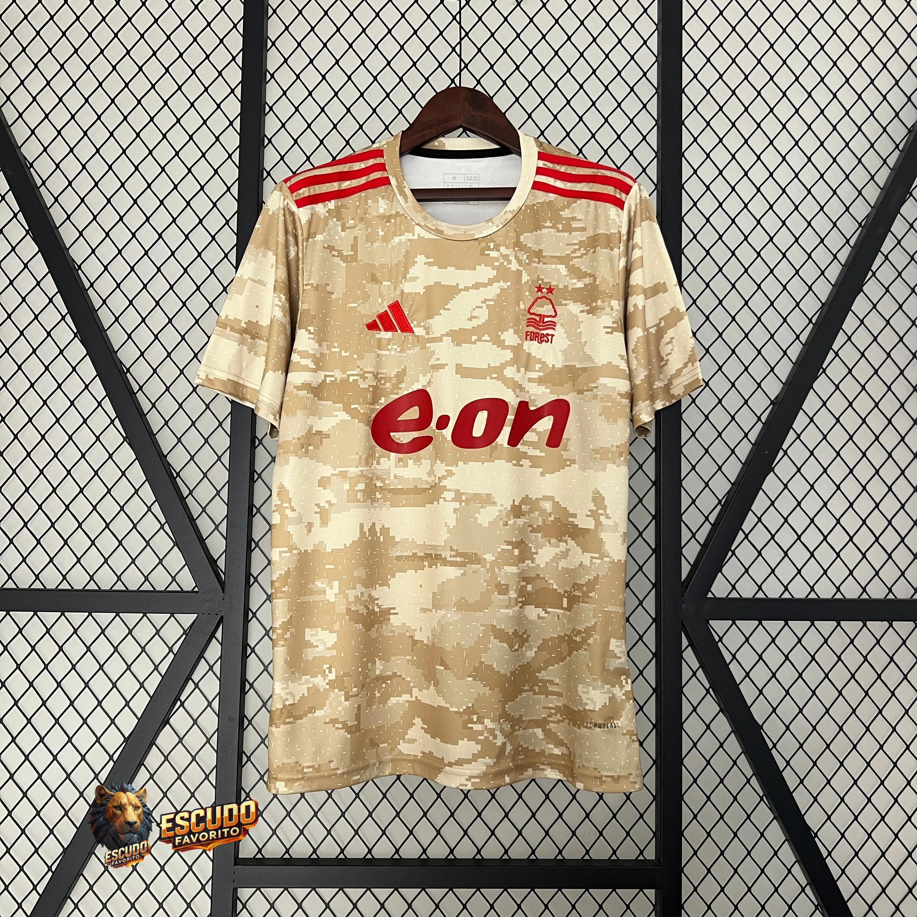 CAMISETA NOTTINGHAM FOREST ENTRENAMIENTO I 23/24 HOMBRE