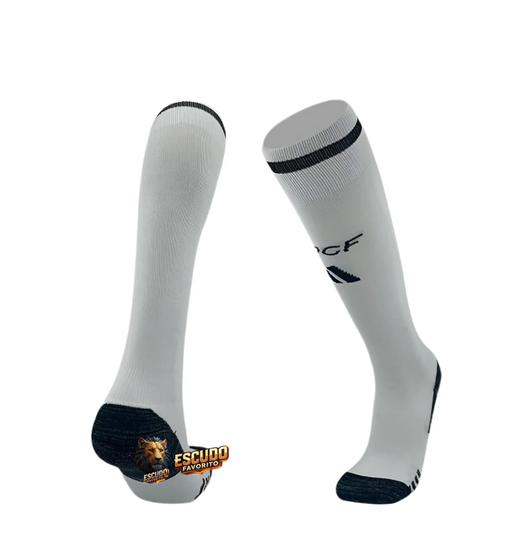 CALCETAS REAL MADRID I 24/25