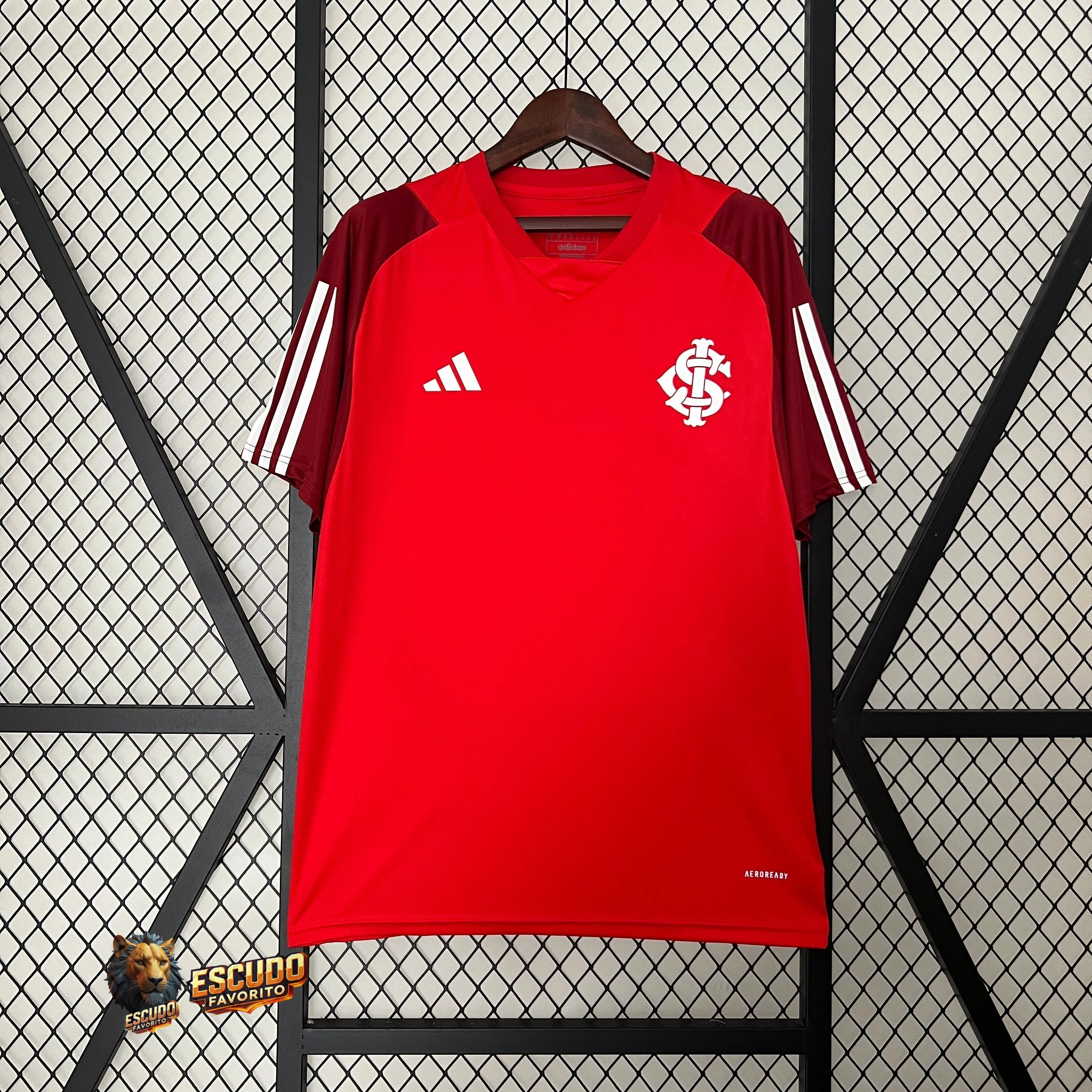 CAMISETA INTERNACIONAL ENTRENAMIENTO I 24/25 HOMBRE