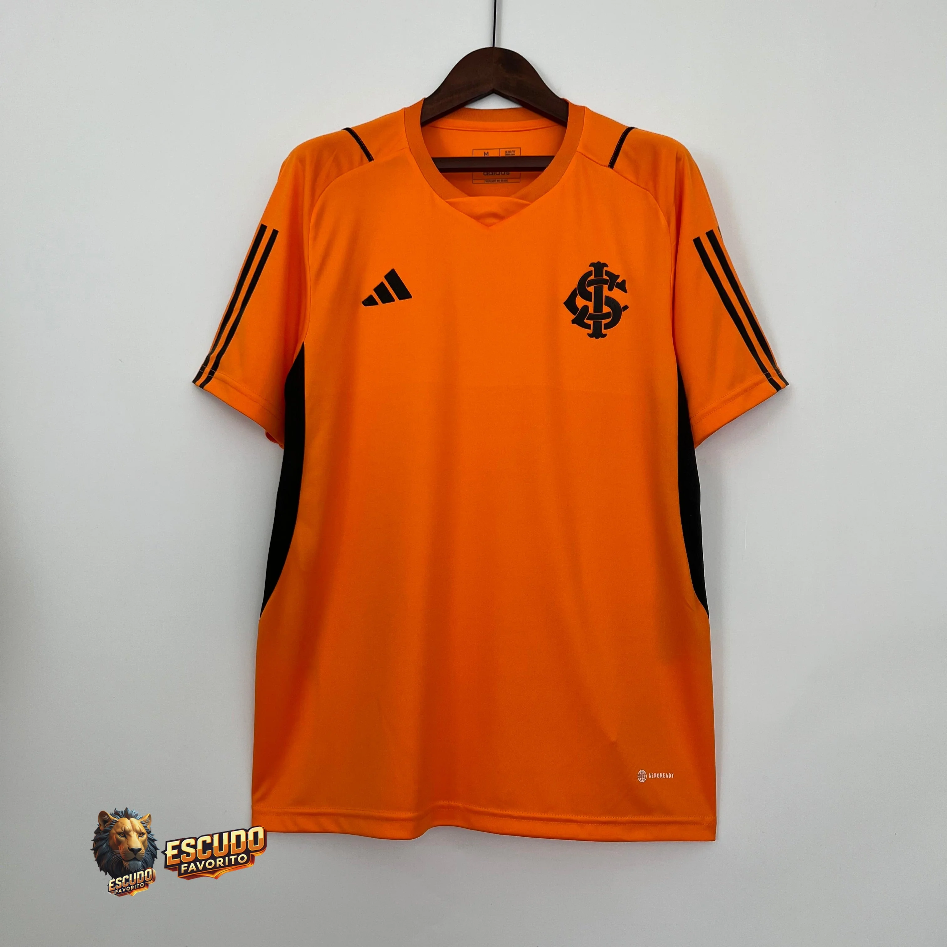 INTERNACIONAL ENTRENAMIENTO III 23/24 HOMBRE