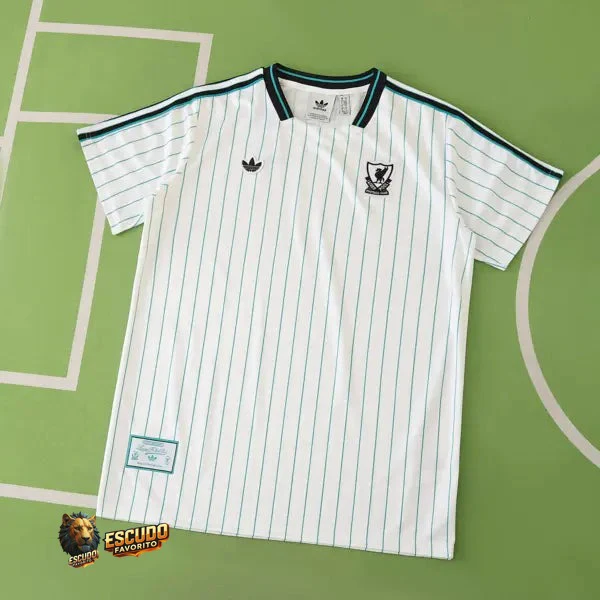 CAMISETA LIVERPOOL RETRO ENTRENAMIENTO 25/26 HOMBRE